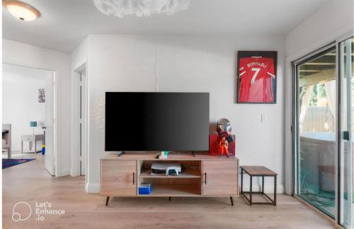 Elegant Retreat- Sleep 10-Boho Dome Lounge-Hot Tub-Games-Golf-Serene Getaway - Foto 37