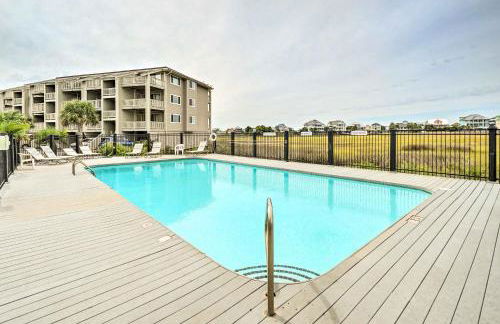 Bright Carolina Beach Condo - Walk to Shore! - Foto 28