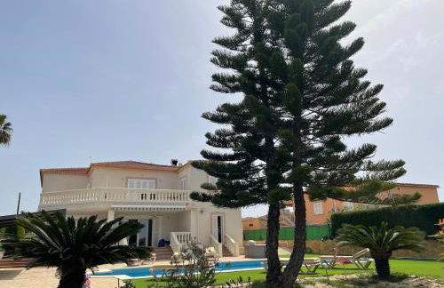 Schönes Ferienhaus Caesar mit großem Pool und Garten - Foto 29