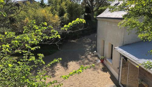 Petite maison dans fosse troglodytes - Photo 2