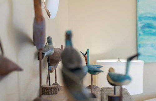 Knot-a-Care! Hot Tub!! Walk to Beach!! BBQ! Fast WiFi!! - Photo 3