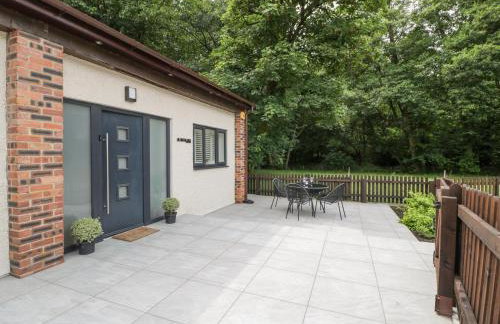 The Fountain Lodge - Photo 24