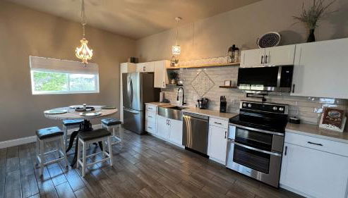 The Shophouse at Transplant Acres - Foto 3