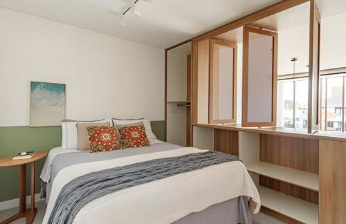 Loft Moderno, 500m Praia, Piscina, Sauna, WiFi 1GB - Foto 1