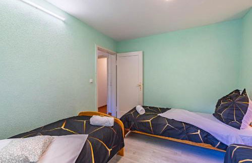 Ruhig gelegenes Reihenhaus Nähe Europapark & Messe, Haustiere kostenlos für Familien und Geschäftsreisende, Rechnung auf Anfrage möglich - Foto 22