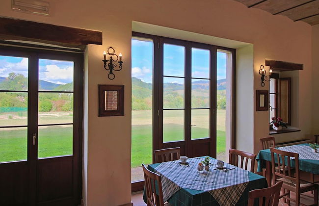 Cottage in Urbania With Pool & Terrace - Foto 29