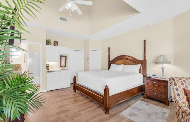 Beach Pointe 101 - Photo 4