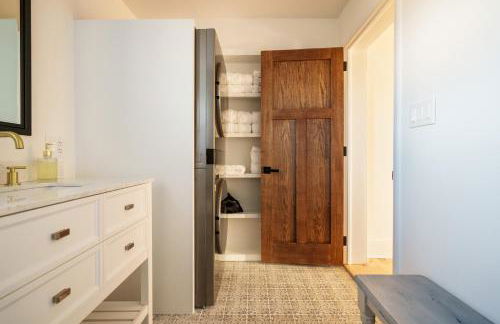 Very Comfy Farmhouse Apartment Unit A, 1st FL - Foto 8