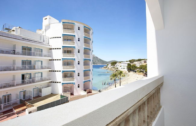 Universal Aparthotel Don Camilo - Photo 23