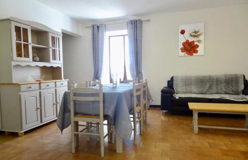 Charmante maison à Domme avec WiFi près de la Dordogne - FR-1-616-66 - Photo 13