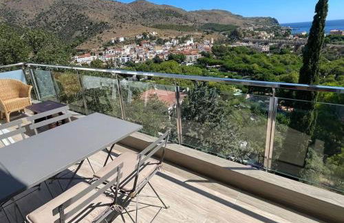 Casa con piscina privada en Colera - ES-170-96 - Foto 8