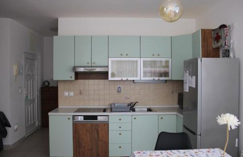 Beautiful vacation apartment Ivana in Novalja - Photo 9