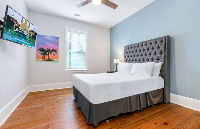 Stunning Modern and Fully-Upgraded 5 BR with Pool - Foto 6