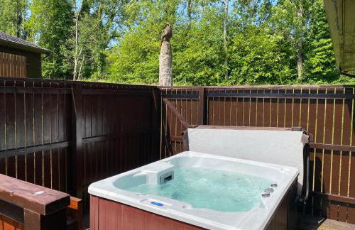 Birch Lodge 21 With Hot Tub, Newton Stewart - Foto 2