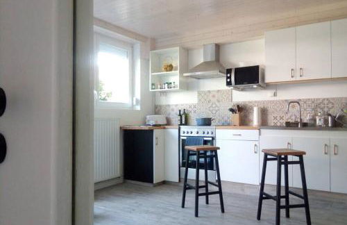 Au parfait, T2 Rdc, calme, parking, idéalement placé - Foto 4