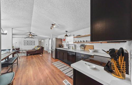 Lake Conroe 3BR Home w Boat Ramp Access, Kings, BBQ, Sleeps 8 - Photo 15