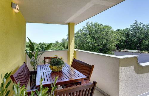 Apartment With Modern Decor and Spacious Garden, 3 km From the Beach - Foto 34