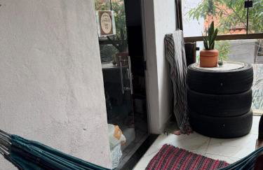 Quarto com banheiro privativo a 2km do centro - Foto 12