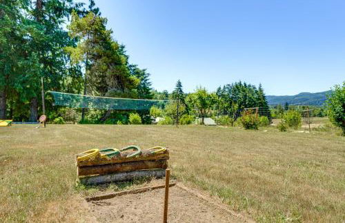 Oregon Farmhouse Hideaway on 53 Acres - Foto 32