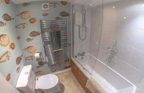Waterfront Boathouse - Drift Cottage - Foto 14