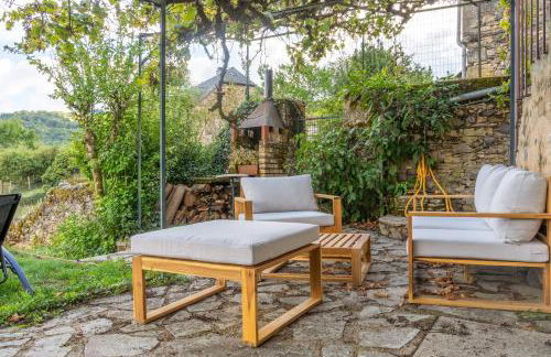 Le Chardon Bleu, jardin, centre-ville, Saint-Côme-d'Olt - Photo 12