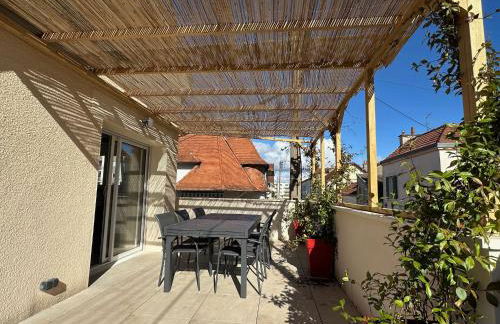 Maison calme avec terrasse-garage centre ville D - Foto 6