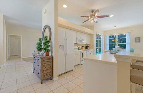 Paradise Escape Luxury Pool w/Game Room King Bed - Foto 26