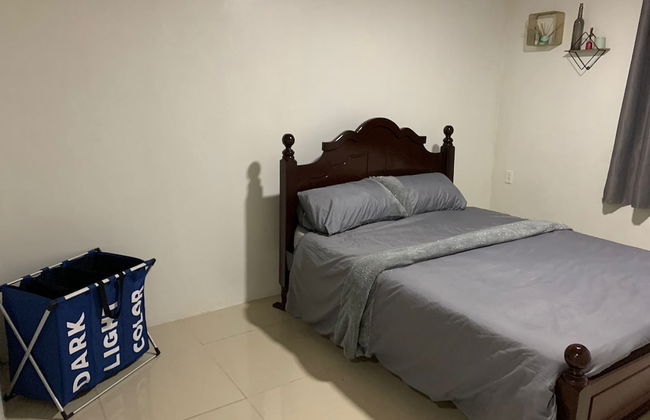 1 Bed Apartment - Sleeps 2 - Parking - Wifi - Foto 1