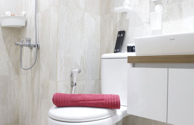 Modern Chic Studio Room at Grand Asia Afrika Apartment - Foto 16