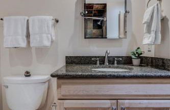 New Listing 2BR 2BA Condo - Mountain Views - Foto 18