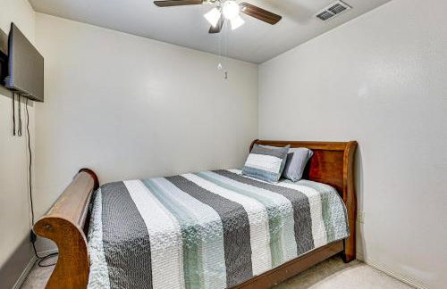 Patio and Hot Tub Home 6 Mi to Downtown Brownsville - Foto 15