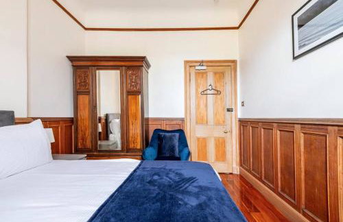 Luxury Victorian 5 bedroom apartment by Lady road apartments - Foto 51