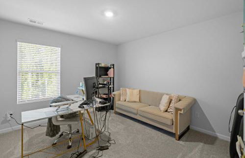 Beautiful New Townhome 25 mins from Metro Atlanta - Foto 17