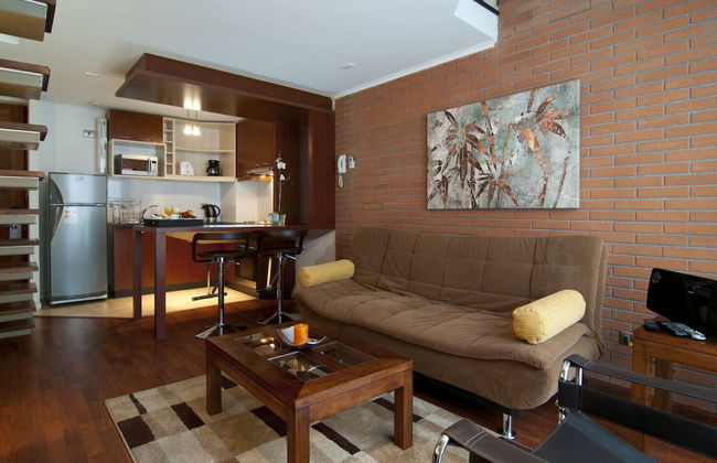 Park Plaza Apart Hotel - Photo 10