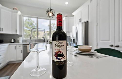 Cozy Home Near MedCenter, Uptown, & Downtown - Foto 15