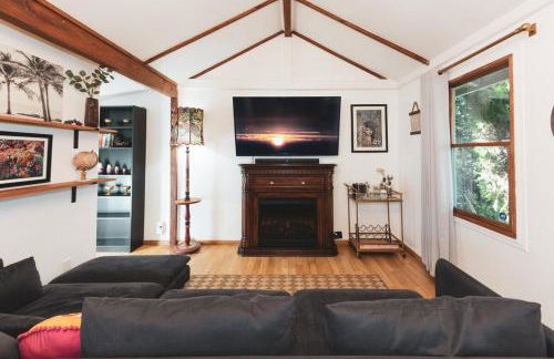 Modern & Airy Silver Lake 2bedroom 2 bath Front House - Photo 44