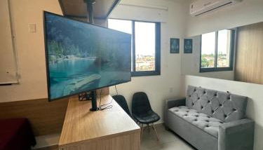 APTO TESLA Novo,com Piscina e Ar condicionado - Foto 2