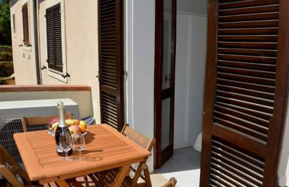 Moderno e ampio trilocale - Photo 21