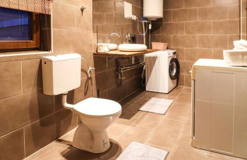 Großes, vollausgestattes Apartment für 5 Personen mit WLAN, vollausgestatteter Küche, Waschmaschine und Trockner - Foto 14