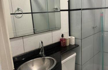 Conforto e refúgio a poucos minutos da praia! - Foto 23