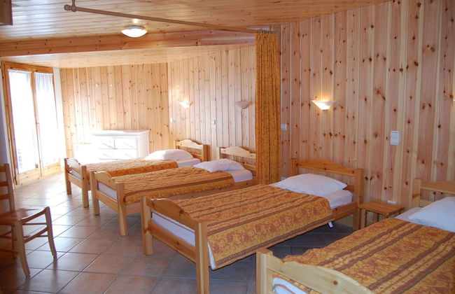 Spacious Holiday Home Near Center of Champagny - Foto 16