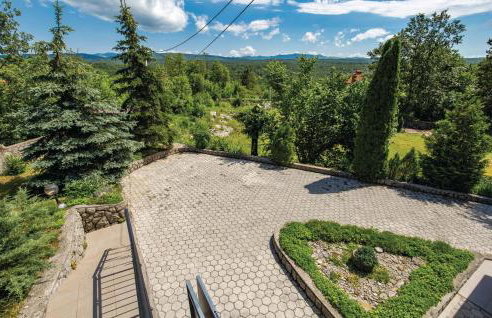 4 Bedroom Gorgeous Home In Jurdani - Photo 26