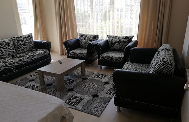 A Suit Residence - Photo 10