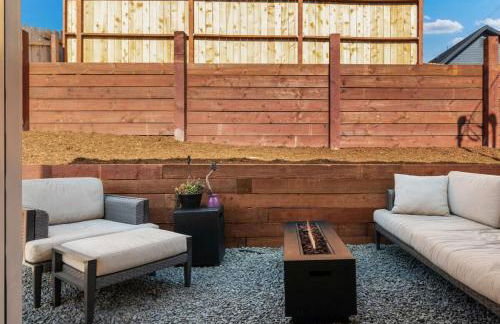 The Palm House by Coastline Vacation Rentals - Foto 42