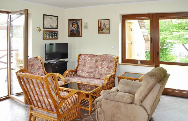 Holiday Home by Lake Rosnowskie With Boat - Photo 10