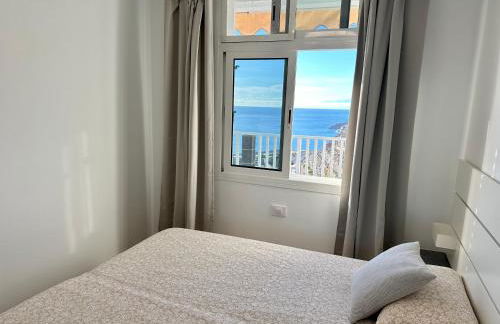 AMADORES BEACH VIEW APARTMENT - Photo 13