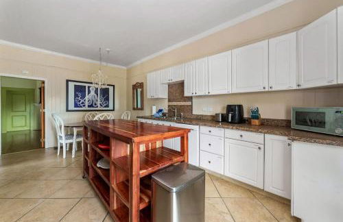 Large Heated Pool Family - 3500 sqft - Sleeps 17 - Foto 10