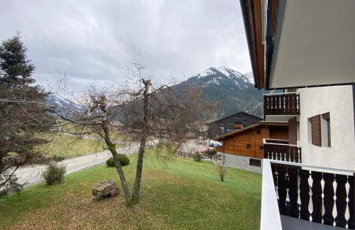 Studio 18m² proche pistes, balcon, parking - FR-1-692-54 - Foto 4