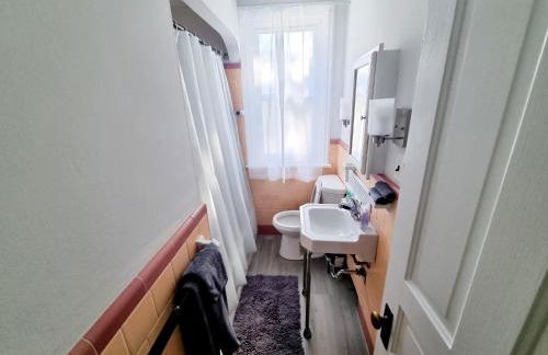 1 Bedroom 1 Bath Apartment In Melrose Park - Foto 6