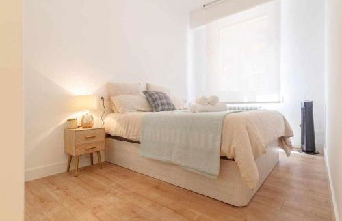 Apto Reformado con encanto by URBANHOSTS - Foto 6